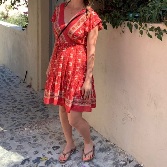 La Ros Red Floral Wrap Dress - Picture 3 of 6